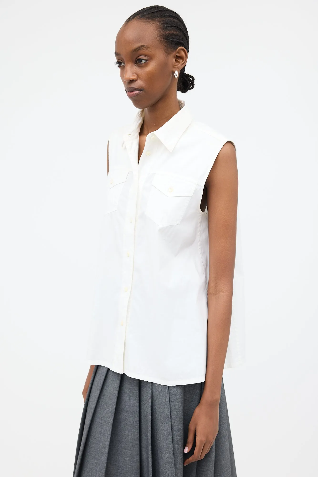 2016 Sleeveless Button Up Blouse