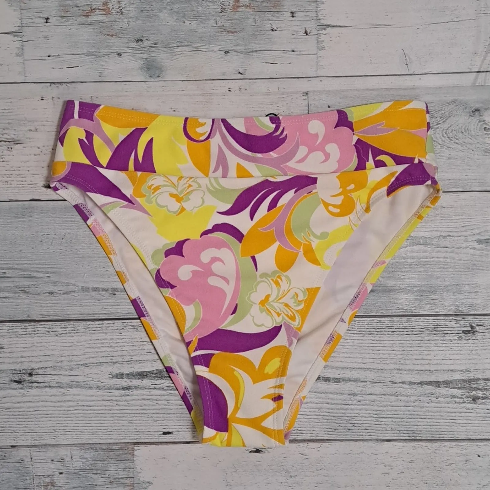 BCBGENERATION Give It A Swirl Printed High-Waist Bikini Bottoms