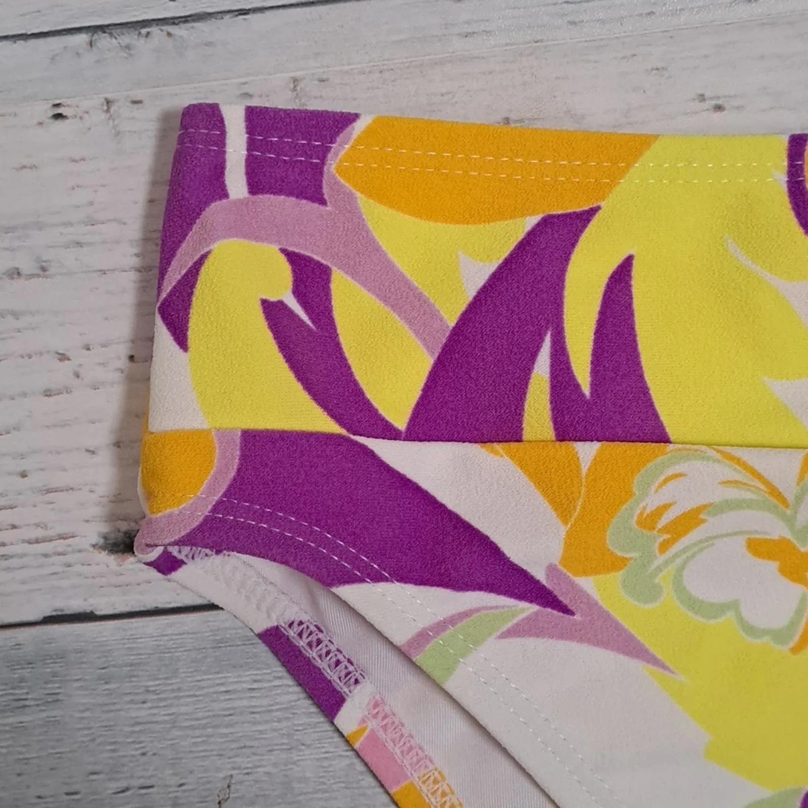 BCBGENERATION Give It A Swirl Printed High-Waist Bikini Bottoms